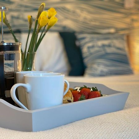 The Bunker-Luxe Central Falmouth Getaway With Stunning Sea Views Bagian luar foto