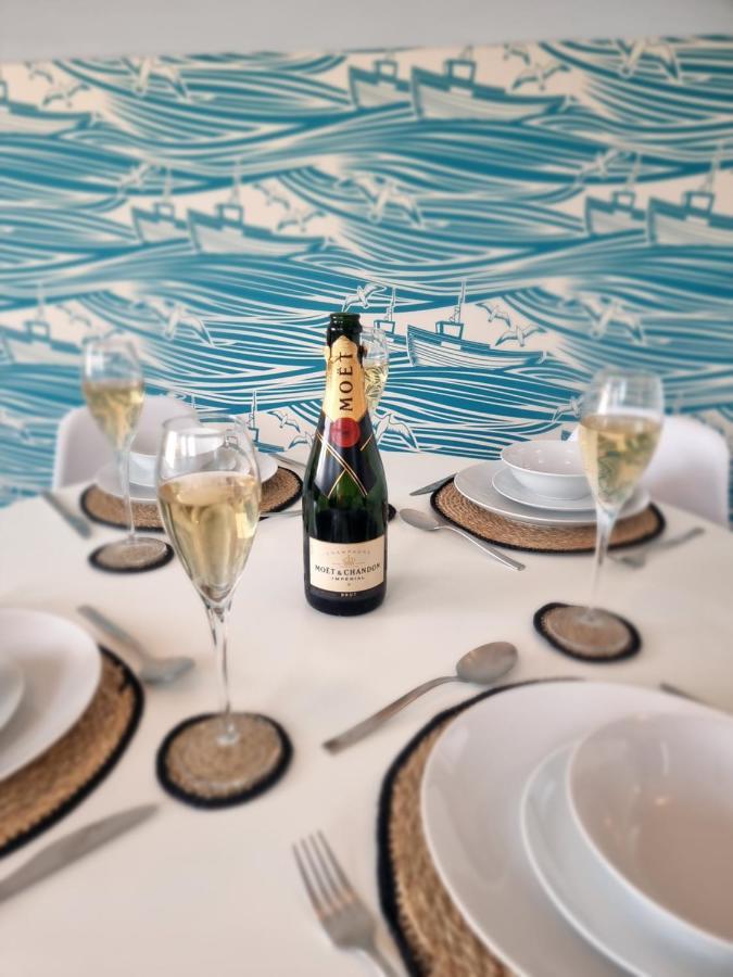 The Bunker-Luxe Central Falmouth Getaway With Stunning Sea Views Bagian luar foto