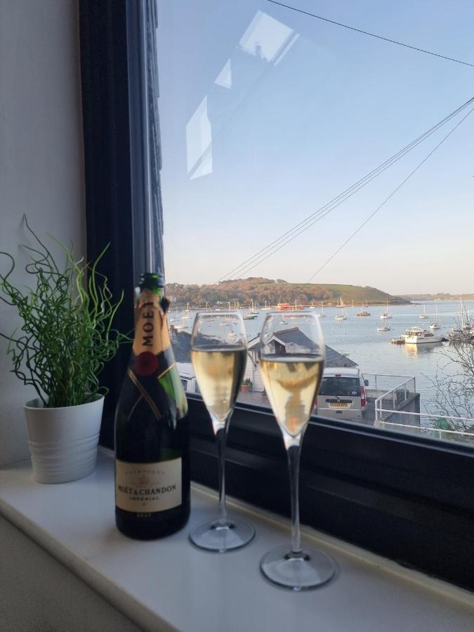 The Bunker-Luxe Central Falmouth Getaway With Stunning Sea Views Bagian luar foto